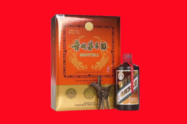 宽城区回收30年茅台酒.jpg
